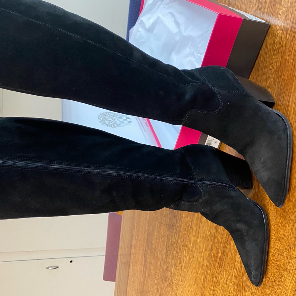 Brand New Vince Camuto Oyennda Tall Boot